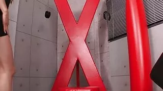 Sexy babe masturbates while she gets loads blown on her face