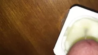 Sperma in meinem Joghurt