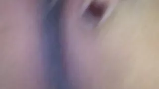 Fühlt sich so gut an meiner Klitoris an