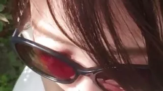 Celeb wife celebrating the blossoms with an outdoor blowjob