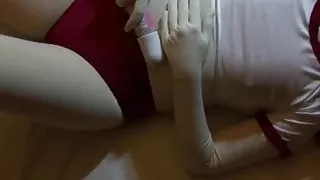 kigurumi vibrating her tits