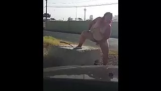 Loves2show naked in public masturbating with a bottle