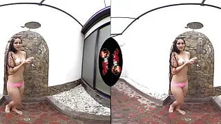 VRLatina Striptease Luisa