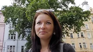 HUNT4K. Adorable teen hottie gets cash and receives sexual