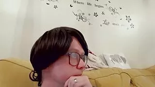 Curvy Cutie Boner interviewed and masturbating in audition