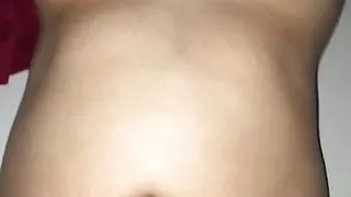 Chubby Desi wet pussy rubbed and cummed