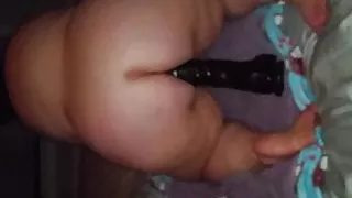 Big bottom bbw fucking huge dildo