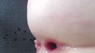 J'aimerais tester 2 bites dans mon cul