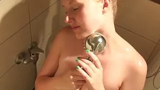 Amatööri, Kotitekoinen, Vittu, Suihku