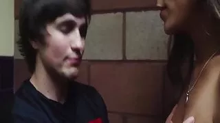 Reanin Johannink & Brooke Butler Topless And Lingerie In Mov