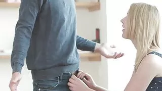 Erotische Hottie langsam gefickt und hart gecreampied