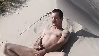 Outdoors Wank In The Dunes At Nudist Beach