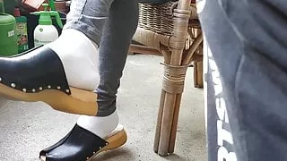 gute Freundin hat bei mir Esprit Clogs als hausschuhe an