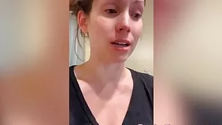 Lelu Love- VLOG: More Farm And Flying Butthole