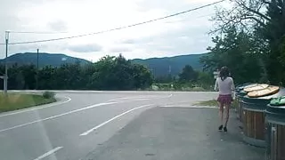 aurelia outing rubbish roadside