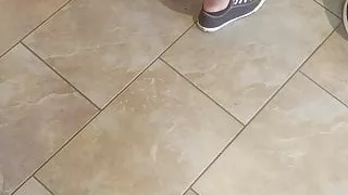 Sexy young Latina thighs