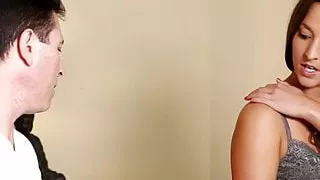 Foreign client gives handjob for greencard