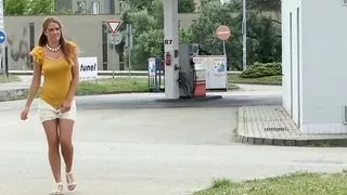 Sexy Girl Pissing Behind Building