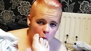 Kitten worshipping feet.