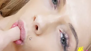 Step sister closely shows her sexy body in 4K Quality