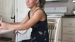 Early old school fart fetish clip