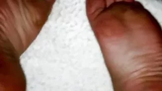 Cum 2 times in a row on my friend sticky soles! Huge cumshot