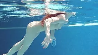 Das heißeste russische Model Nicole wird geil