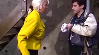 Carolyn Monroe Easy Blonde