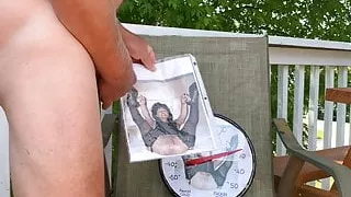 Avatar Lady wanted Her Cumm Tribute outdoors!