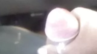 Ich wichse meine kleine Klitoris mit meinem Nietenschwanzring