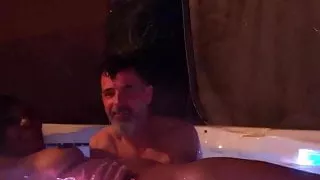 Hot Tub Fun With Paisley Price