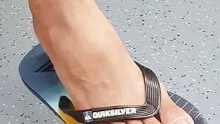 Very sexy capture feet of nice girl