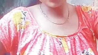 Big titts without bra 4