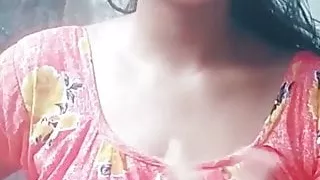 Big titts without bra 5