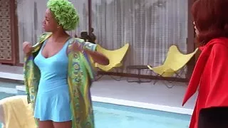 Vivica A. Fox, Halle Berry - ''Why Do Fools Fall in Love''