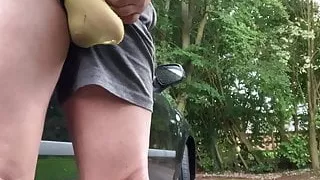 Peeing and wanking by the roadside