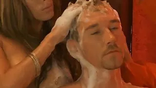 Massage From Golden Goddess