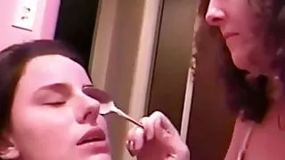 Chubby whore gets a toy up her arse and a facial