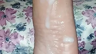 Wife cumshot soles