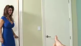 Sexy Southern Cougar Deauxma Fucks Younger Throbbing Cock!