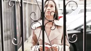 Deeper. Andreina De Luxe Stepping Into the Unknown