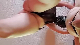 Bastienne Cross Toronto Tricked Into Ballbusting Knees HARD