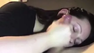 Cheating British girl wanks and cuckolds her boyfriend