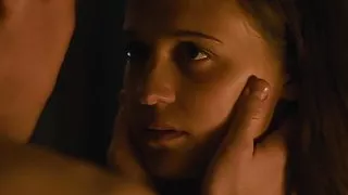 Alicia Vikander - ''Submergence''