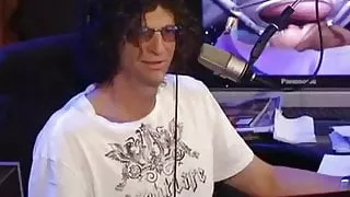 Porno slut gets face farted