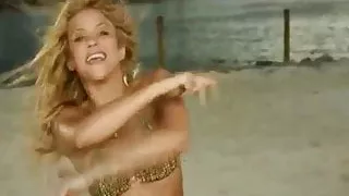 Shakira Footjob