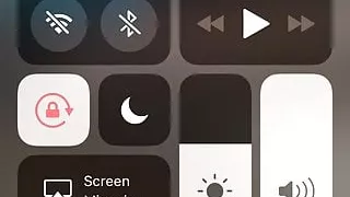 Mature Indian fucking herself with a dildo