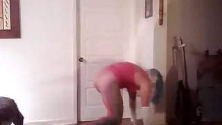 Crossdressing dance on Lady Gaga