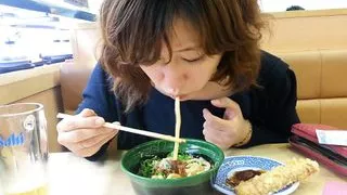 Deguchi Mariko Zainichi Korean Step Mom Cougar Car Sex Korean Guy