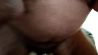 Erfahrener Daddy fickt mein Loch Bareback